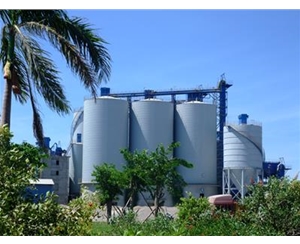 裝配鋼板倉(cāng)